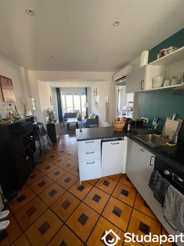 Chambre - 9 m² - 1 pièce