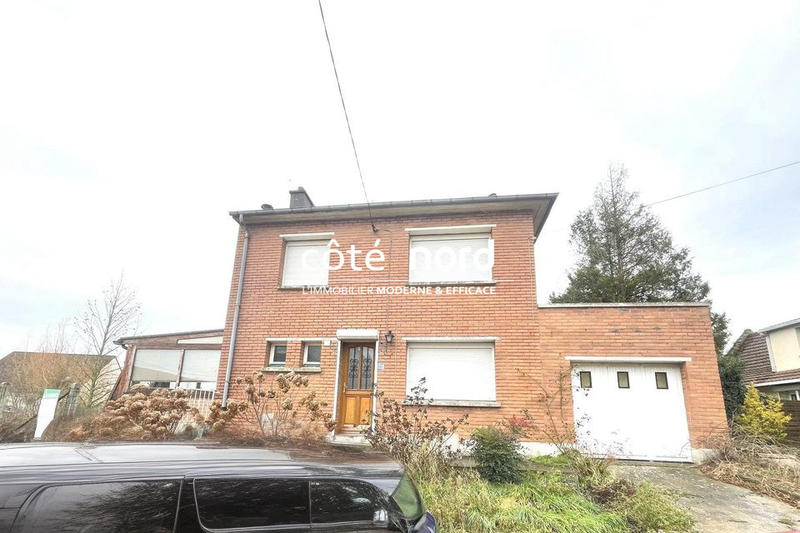 Maison - 100 m² - 5 pièces