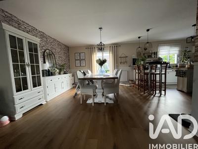 Maison - 123 m² - 5 pièces