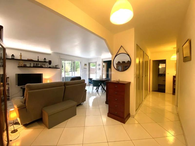 Appartement - 86 m² - 4 pièces