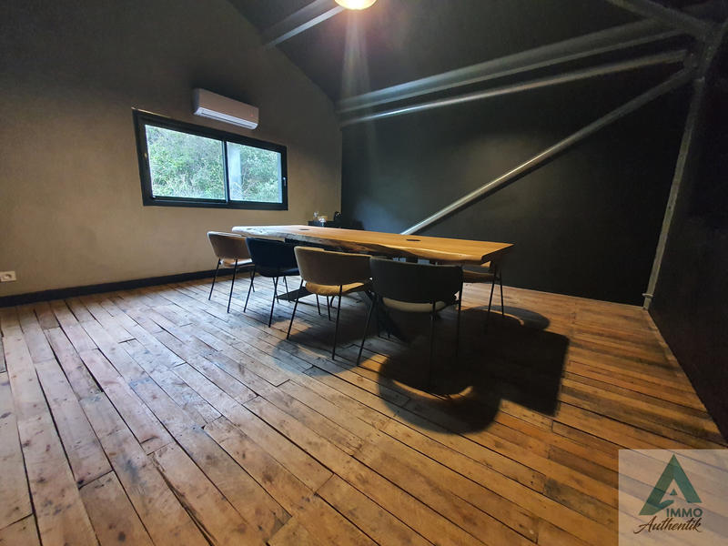 Local commercial - 400 m² - 6 pièces