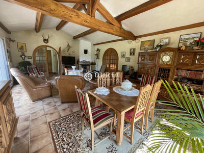 Maison - 188 m² - 6 pièces