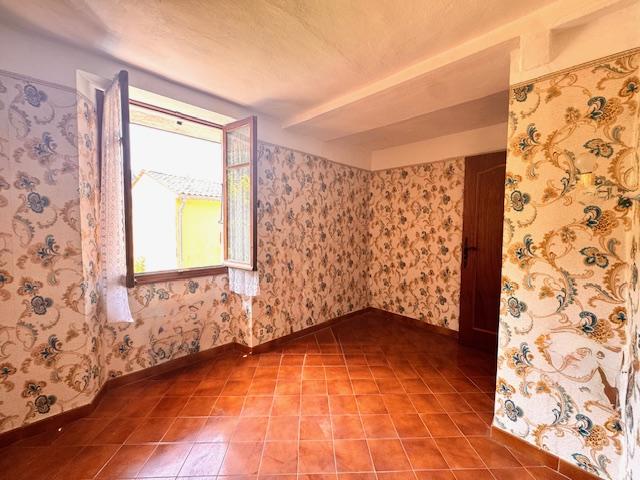 Maison de village - 94 m² - 5 pièces