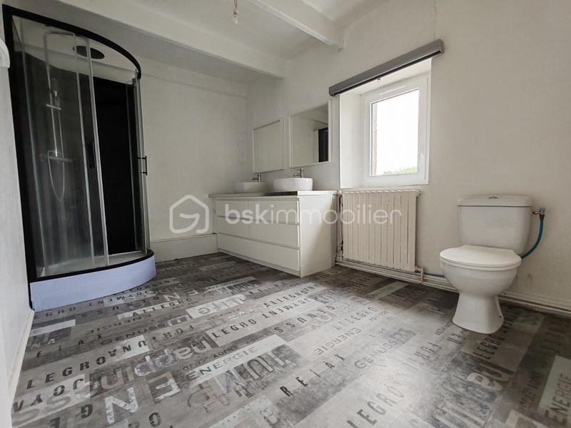 Propriété - 231 m² - 8 pièces