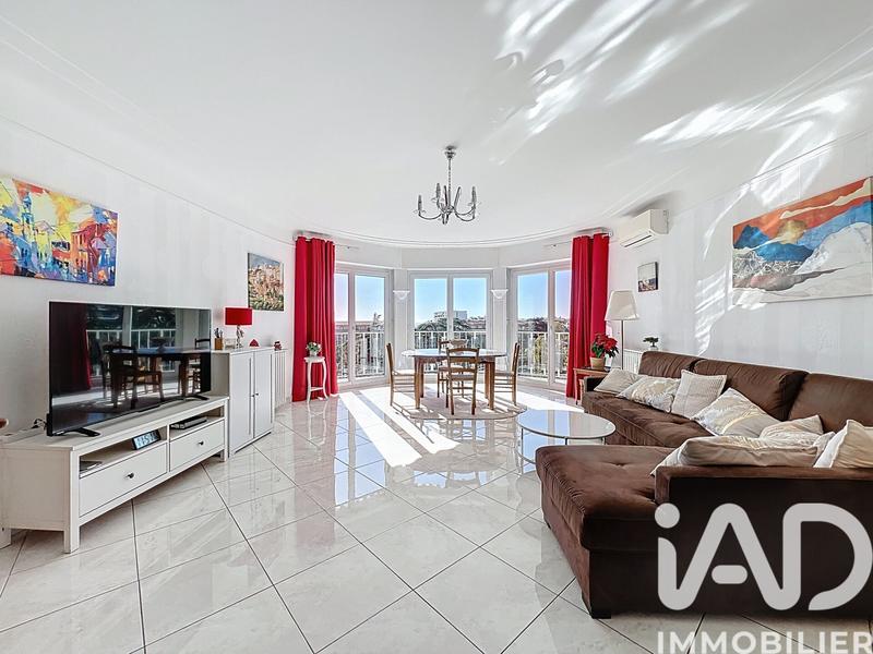 Appartement - 84 m² - 3 pièces