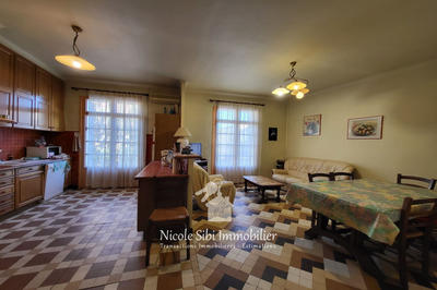 Maison de village - 118 m² - 5 pièces