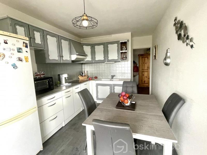 Appartement - 77 m² - 4 pièces