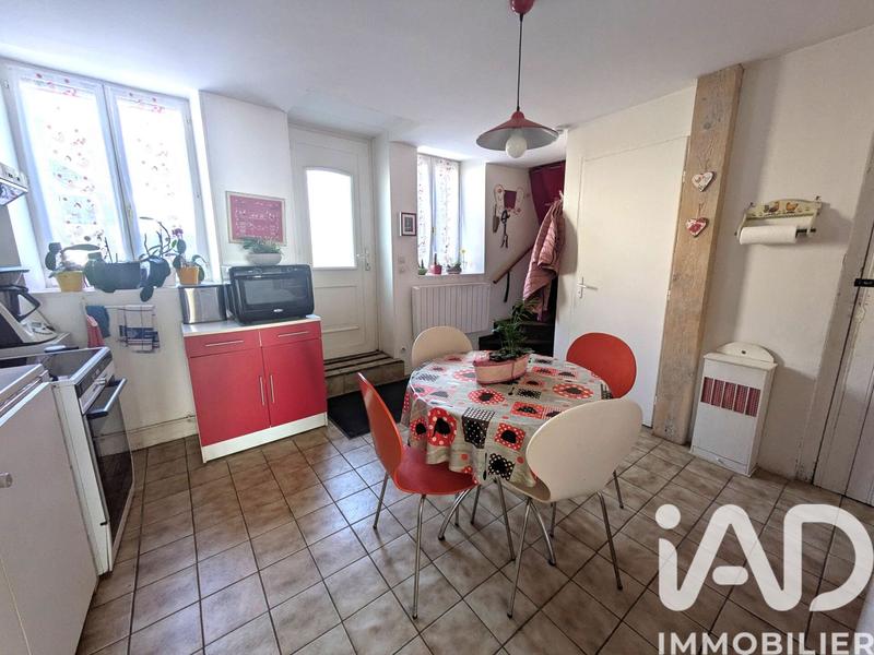 Maison - 84 m² - 5 pièces