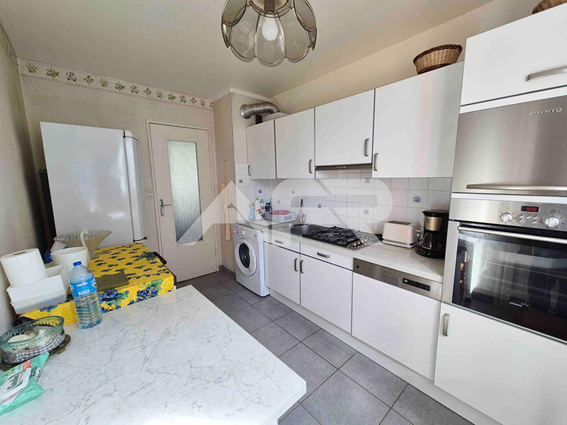 Appartement - 82 m² - 5 pièces