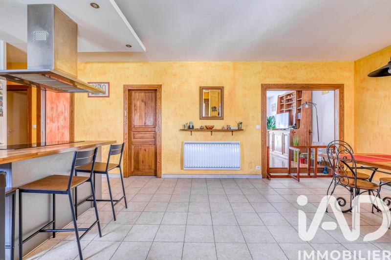 Maison - 135 m² - 7 pièces