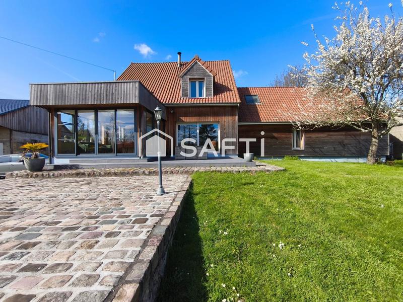 Maison - 201 m² - 6 pièces