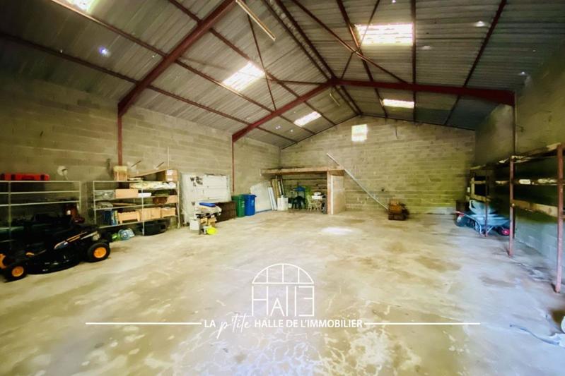 Maison - 227 m² - 9 pièces