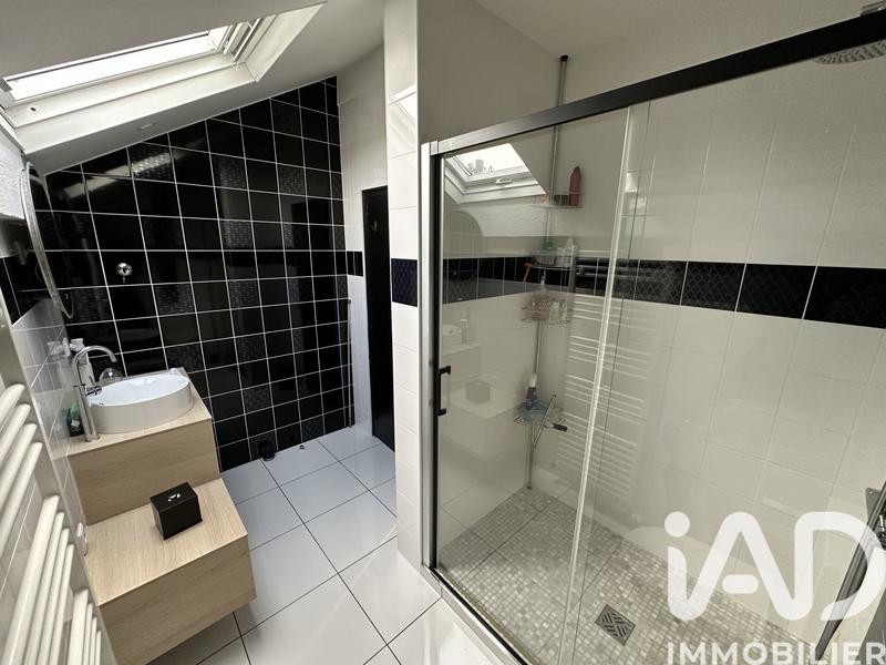 Maison - 150 m² - 5 pièces