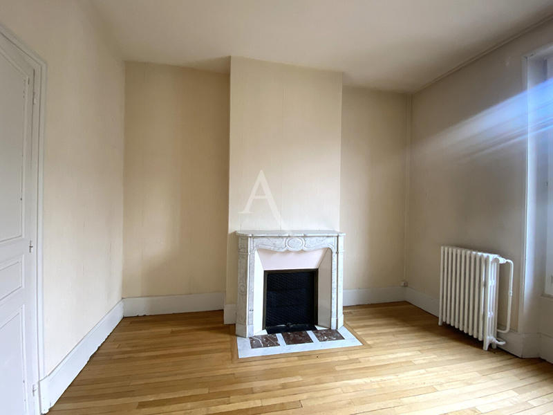 Maison - 146 m² - 7 pièces