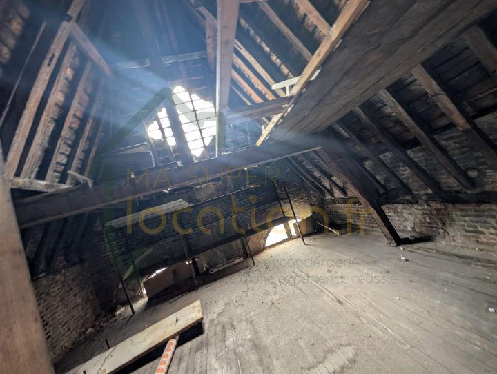 Immeuble - 215 m² - 3 pièces