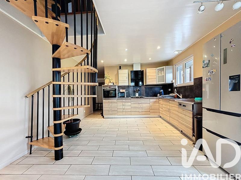 Maison de village - 105 m² - 5 pièces