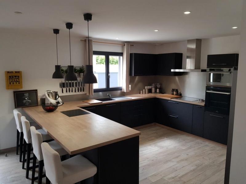 Maison - 102 m² - 4 pièces