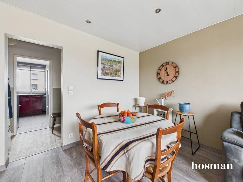 Appartement - 56 m² - 3 pièces