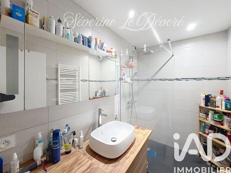 Appartement - 75 m² - 3 pièces