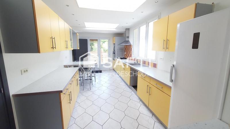 Maison - 150 m² - 8 pièces