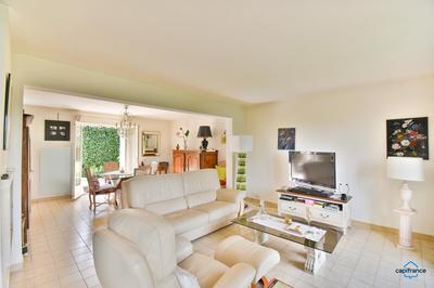 Maison - 160 m² - 5 pièces