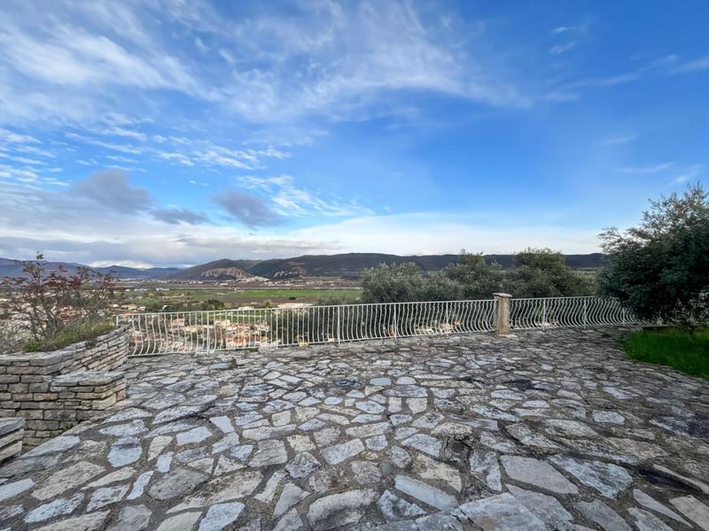 Maison - 128 m² - 4 pièces