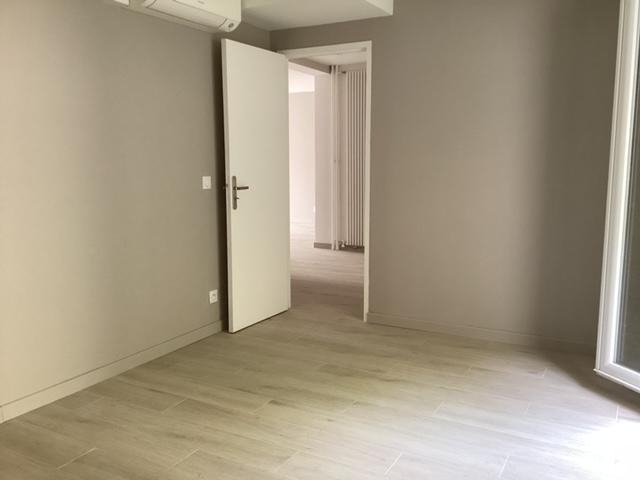 Appartement - 77 m² - 3 pièces