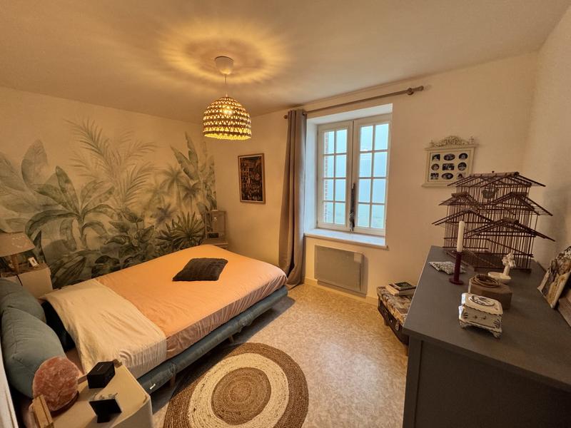 Maison - 104 m² - 4 pièces