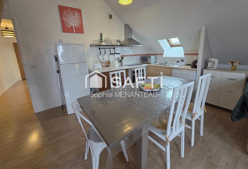 Appartement - 85 m² - 3 pièces