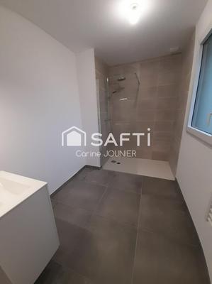 Maison - 102 m² - 5 pièces