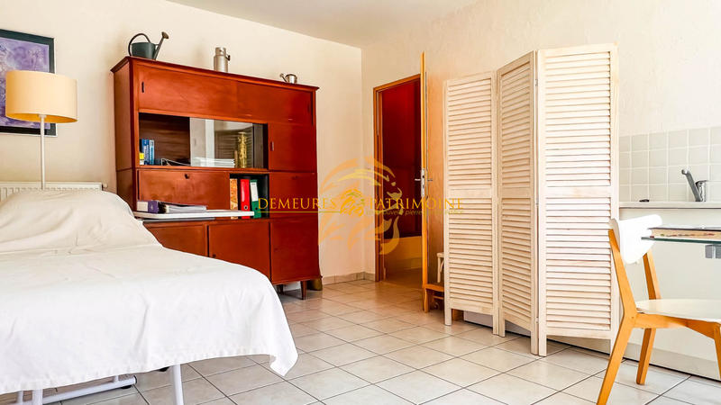 Maison - 280 m² - 6 pièces