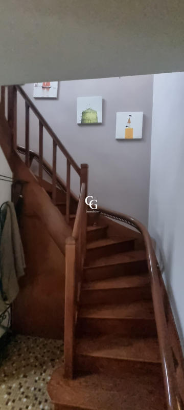 Maison traditionnelle - 96 m² - 7 pièces