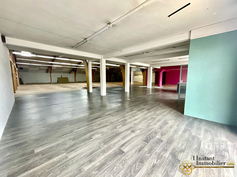 Local d'activités - 1 180 m²