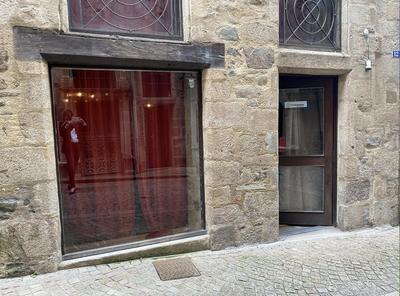 Local commercial - 112 m² - 4 pièces