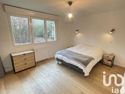 Appartement - 98 m² - 4 pièces