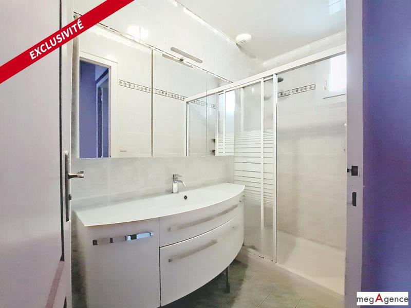 Maison traditionnelle - 90 m² - 4 pièces