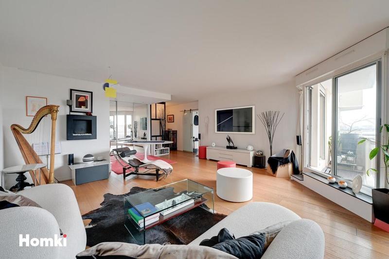 Appartement - 96 m² - 3 pièces