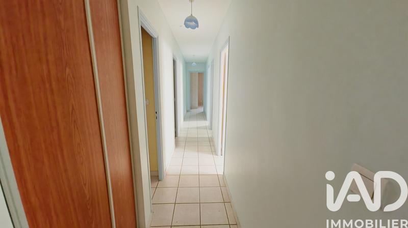 Maison - 121 m² - 5 pièces