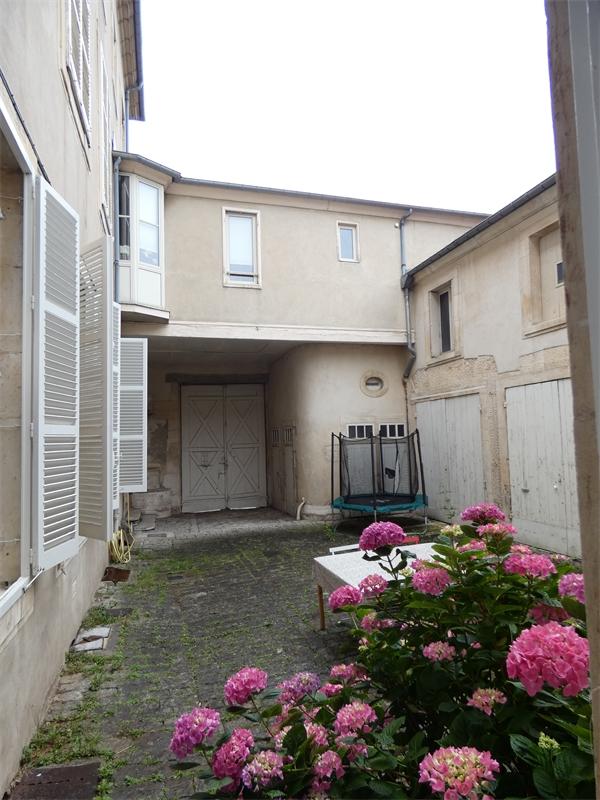 Appartement - 189 m² - 6 pièces