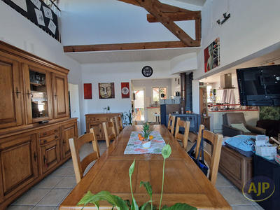 Maison - 120 m² - 4 pièces