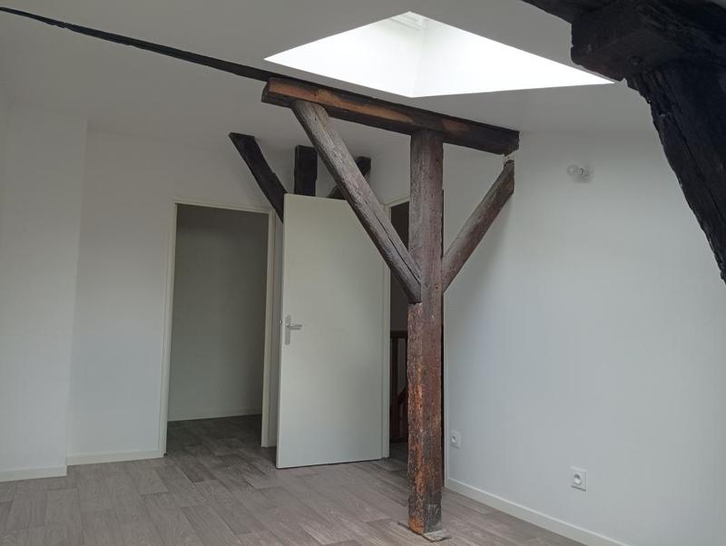 Appartement ancien - 62 m² - 3 pièces