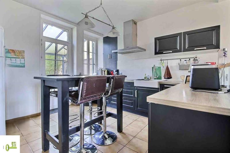 Maison - 161 m² - 6 pièces