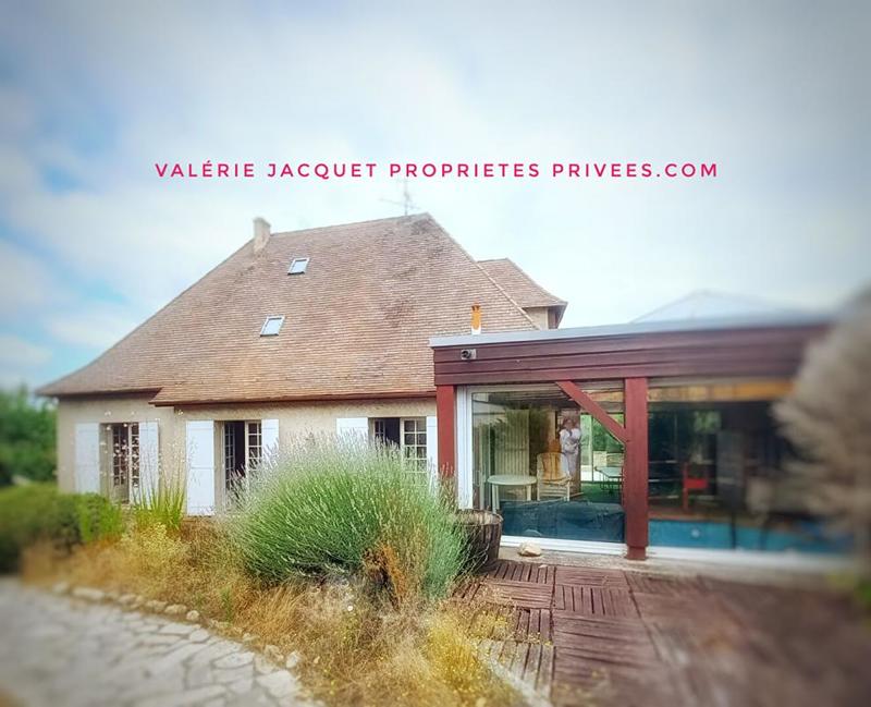 Maison - 160 m² - 7 pièces