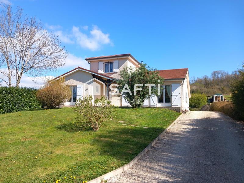 Maison - 156 m² - 6 pièces