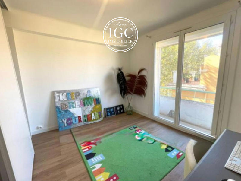 Appartement - 78 m² - 3 pièces