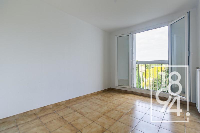 Appartement - 86 m² - 4 pièces