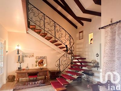 Maison de maîtres - 256 m² - 11 pièces