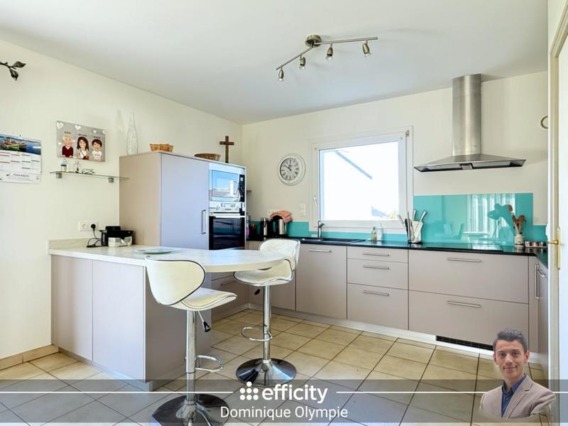 Maison - 126 m² - 7 pièces