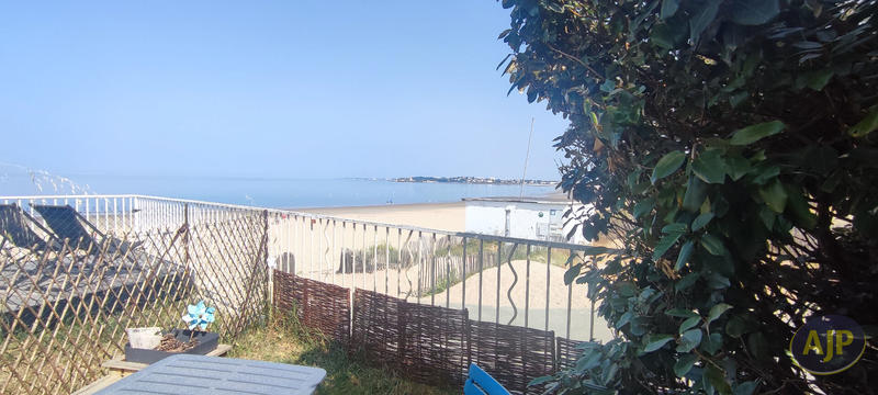 Appartement - 64 m² - 2 pièces