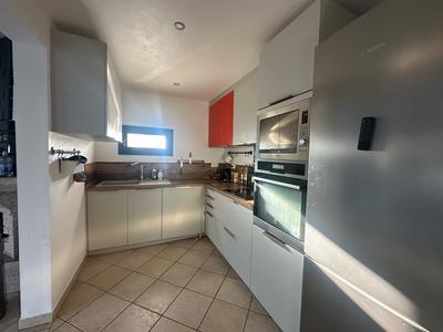 Maison - 115 m² - 6 pièces